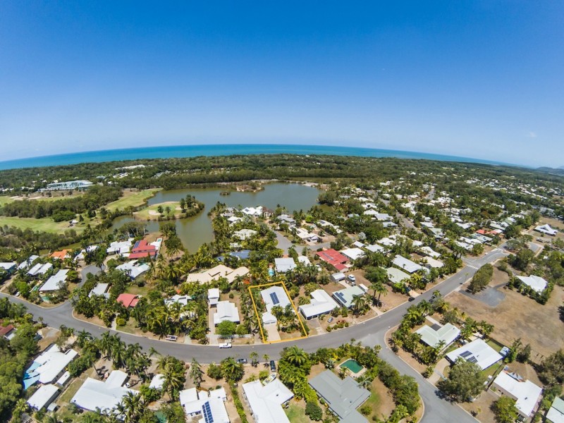 25 Endeavour Street, Port Douglas QLD 4877
