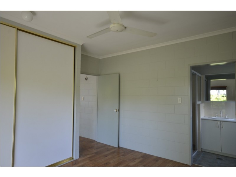 18 Forest Glen, Mossman QLD 4873