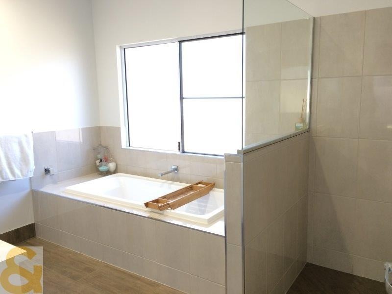 6 Yidi Close, Cooya Beach QLD 4873