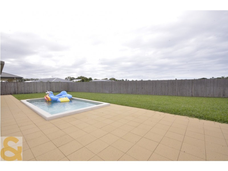 6 Yidi Close, Cooya Beach QLD 4873