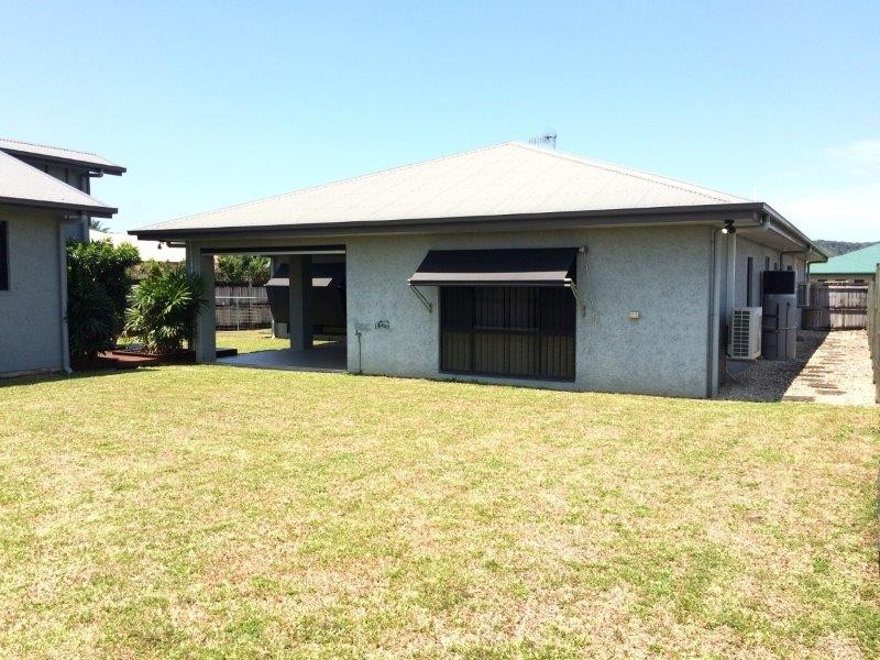 9 Gerygone Close, Mossman QLD 4873