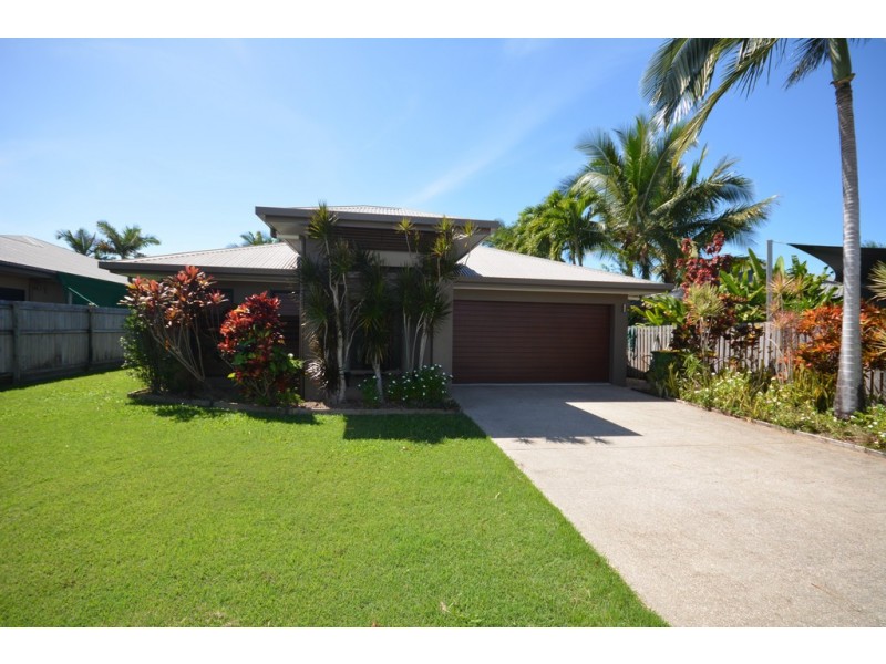9 Sandpiper Street, Port Douglas QLD 4877
