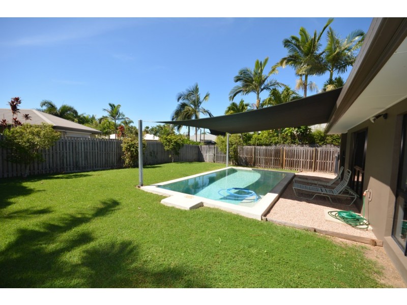 9 Sandpiper Street, Port Douglas QLD 4877