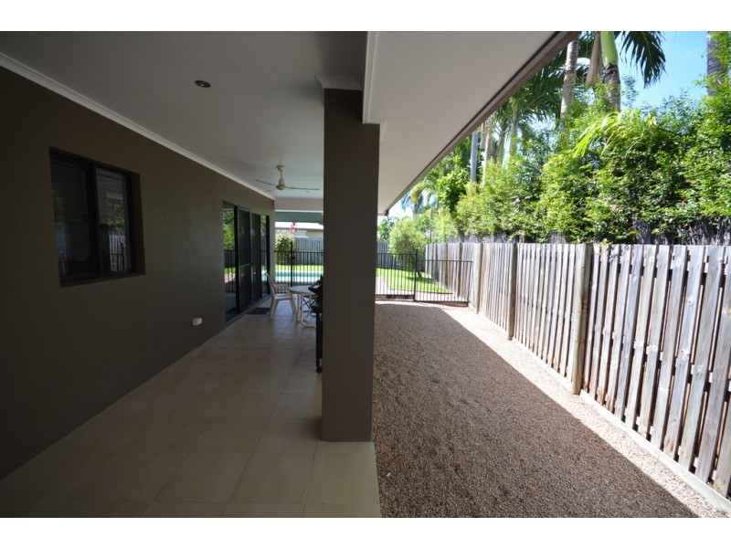 9 Sandpiper Street, Port Douglas QLD 4877