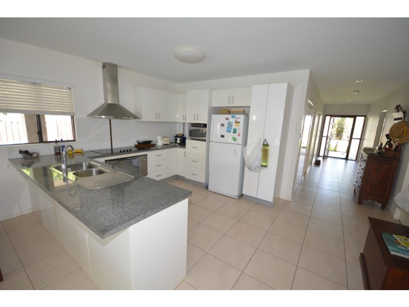 9 Sandpiper Street, Port Douglas QLD 4877
