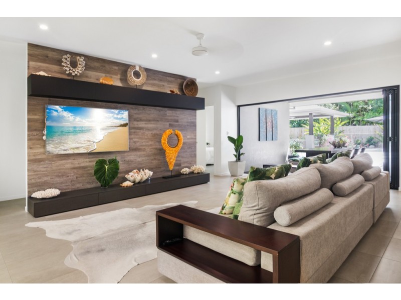 36 SORRENTO CRESCENT, Port Douglas QLD 4877