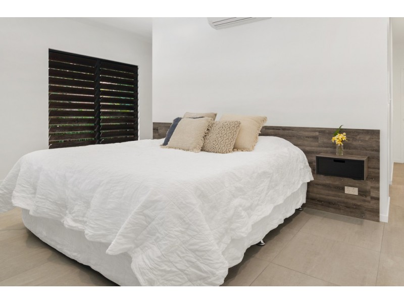 36 SORRENTO CRESCENT, Port Douglas QLD 4877