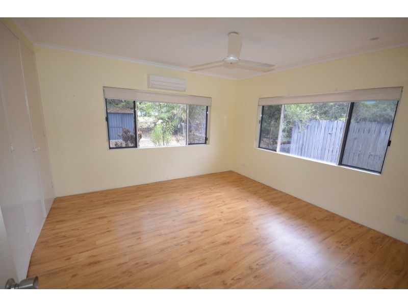 8 HOPE STREET, Port Douglas QLD 4877