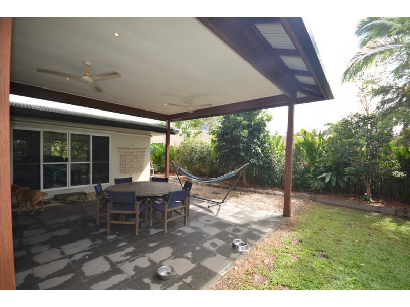 8 HOPE STREET, Port Douglas QLD 4877