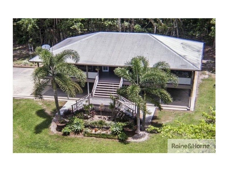 12 CORAL SEA DRIVE, Mossman QLD 4873