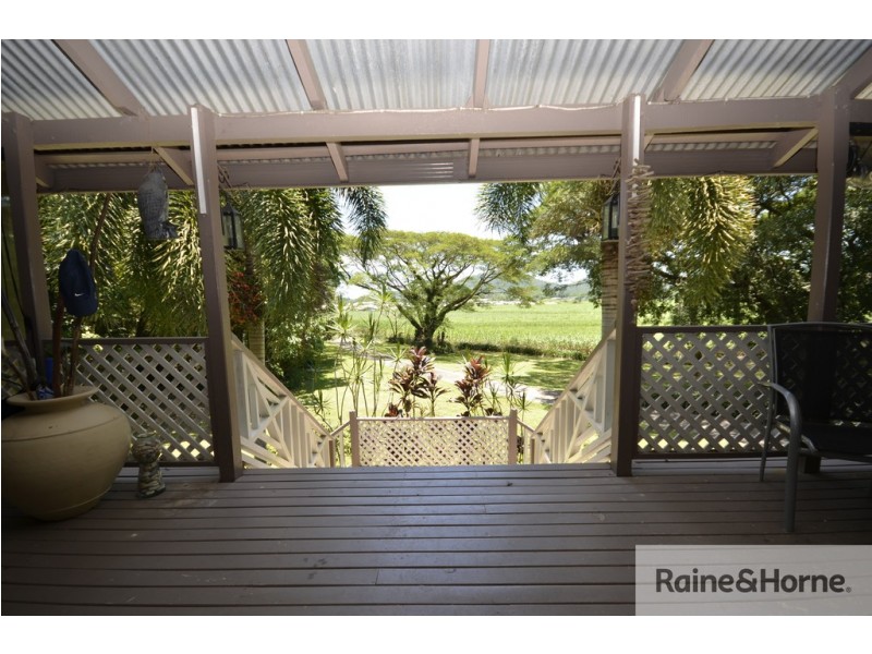 12 CORAL SEA DRIVE, Mossman QLD 4873