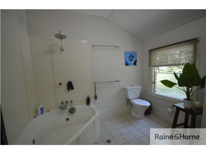 12 CORAL SEA DRIVE, Mossman QLD 4873