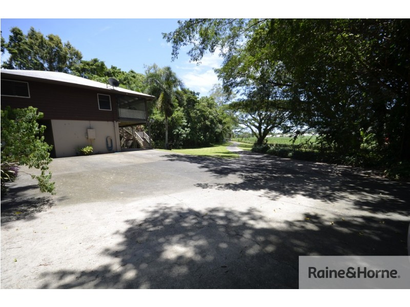 12 CORAL SEA DRIVE, Mossman QLD 4873