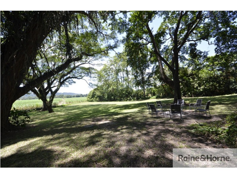 12 CORAL SEA DRIVE, Mossman QLD 4873