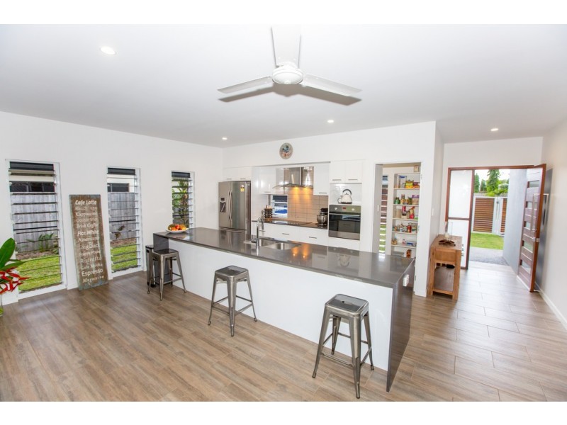 24 JULAJI CLOSE, Cooya Beach QLD 4873