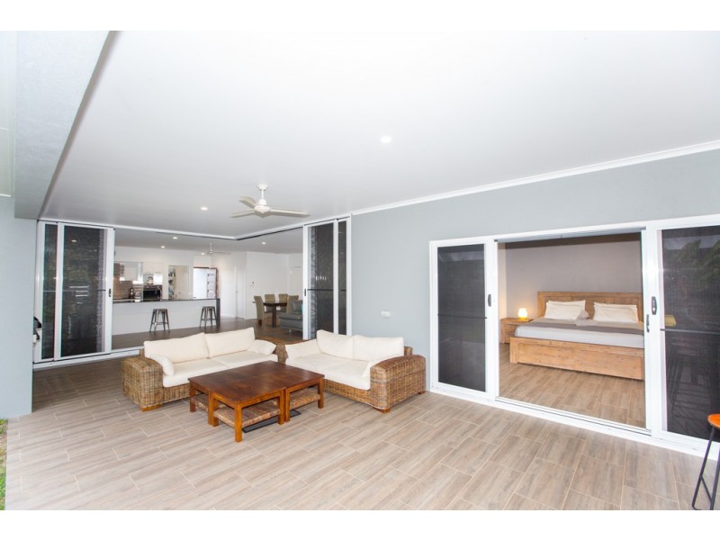 24 JULAJI CLOSE, Cooya Beach QLD 4873