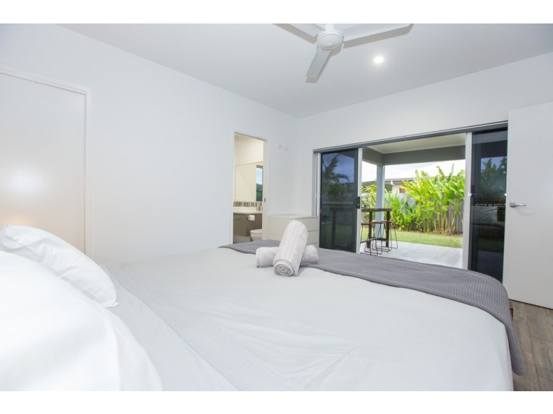24 JULAJI CLOSE, Cooya Beach QLD 4873