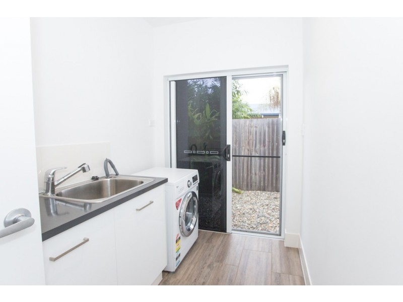 24 JULAJI CLOSE, Cooya Beach QLD 4873