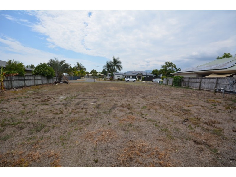 39 Birdwing Street, Port Douglas QLD 4877
