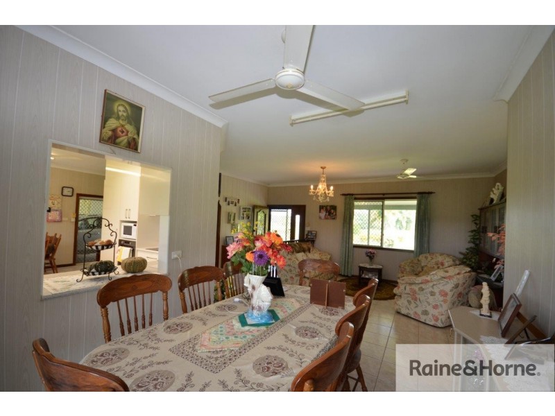 10 WHITELEY ROAD, Miallo QLD 4873