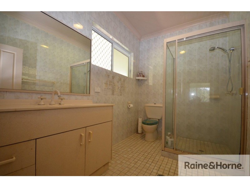 10 WHITELEY ROAD, Miallo QLD 4873