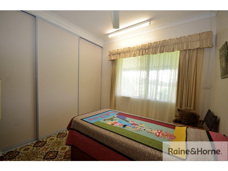 10 WHITELEY ROAD, Miallo QLD 4873