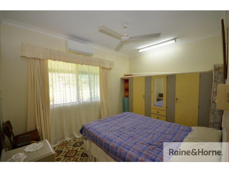 10 WHITELEY ROAD, Miallo QLD 4873