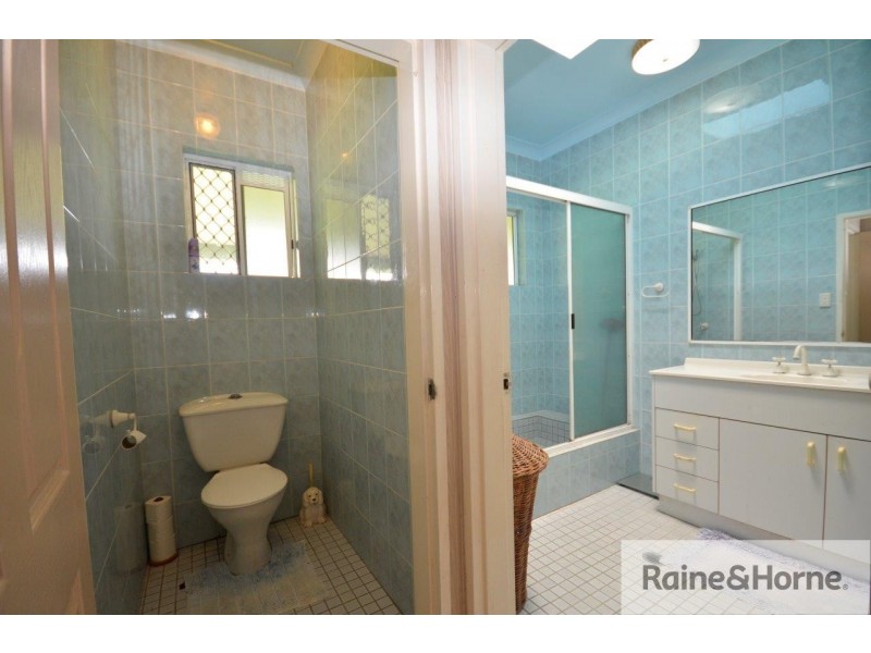 10 WHITELEY ROAD, Miallo QLD 4873