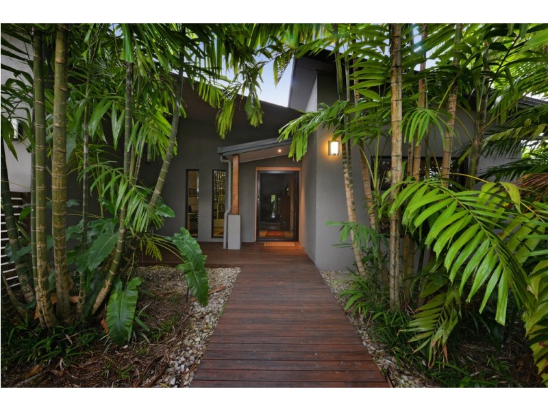 13 Sandpiper Street, Port Douglas QLD 4877