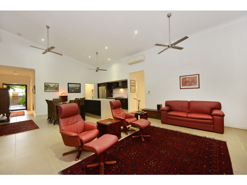13 Sandpiper Street, Port Douglas QLD 4877