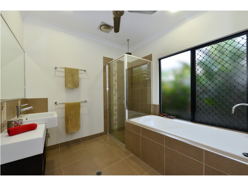 13 Sandpiper Street, Port Douglas QLD 4877