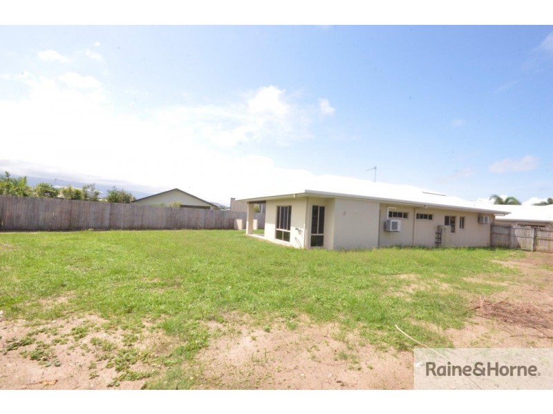7 Kalu Close, Cooya Beach QLD 4873