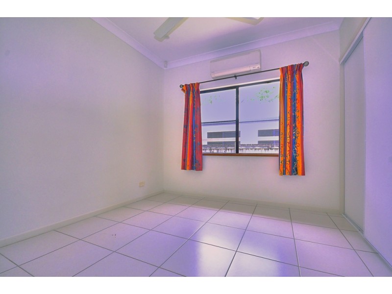 21 WHITE OAK AVENUE, Mossman QLD 4873