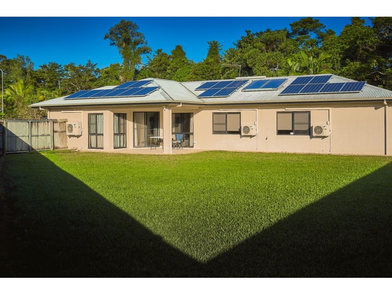 21 WHITE OAK AVENUE, Mossman QLD 4873