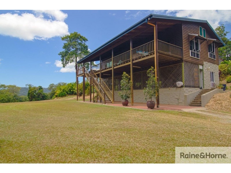 14A Noli Close, Mossman QLD 4873
