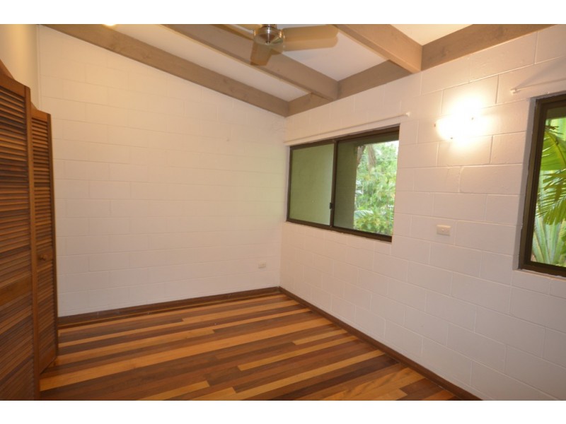 2 / 7 TROPIC COURT, Port Douglas QLD 4877