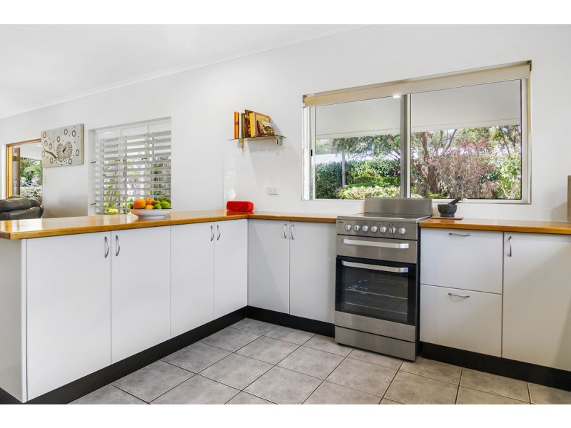 3 ENDEAVOUR STREET, Port Douglas QLD 4877