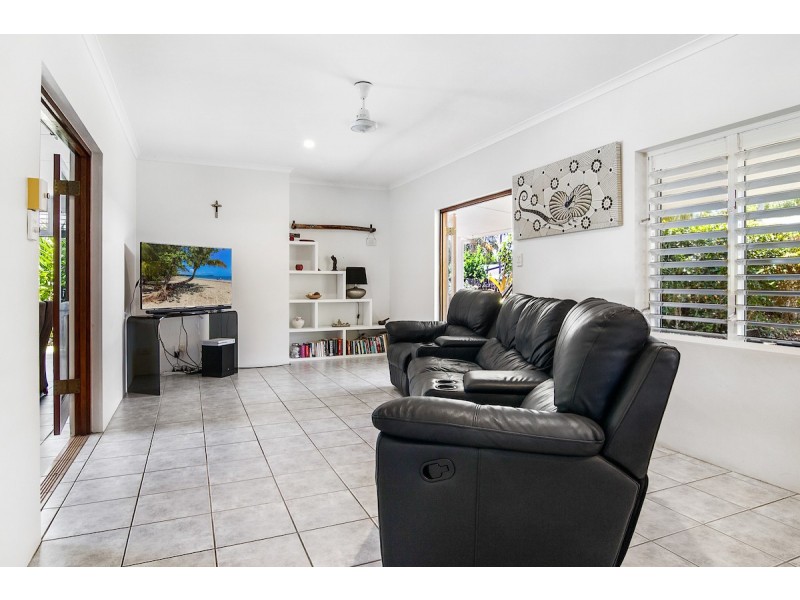 3 ENDEAVOUR STREET, Port Douglas QLD 4877
