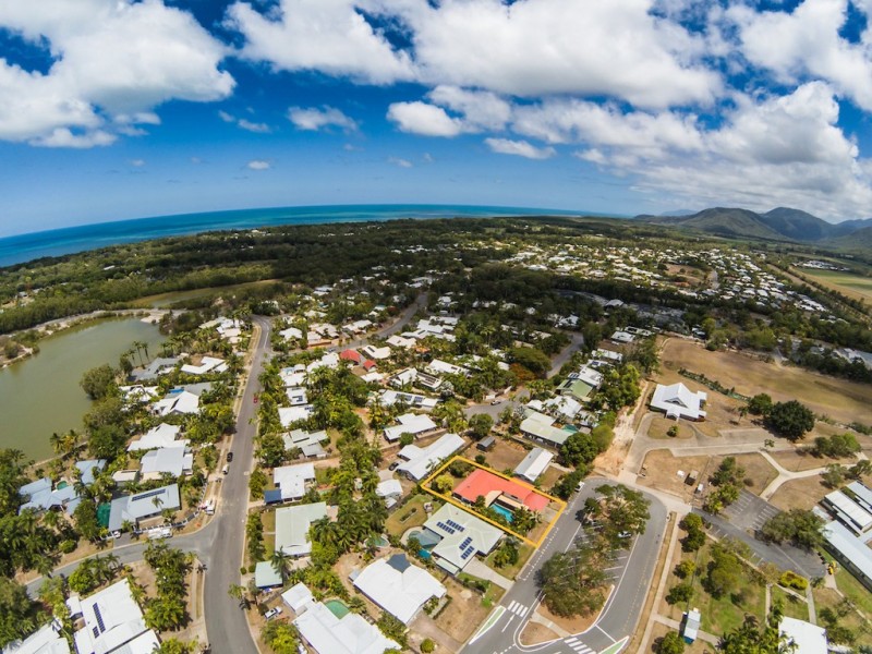 3 ENDEAVOUR STREET, Port Douglas QLD 4877