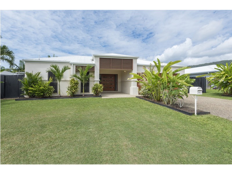 15 SHEARWATER STREET, Port Douglas QLD 4877