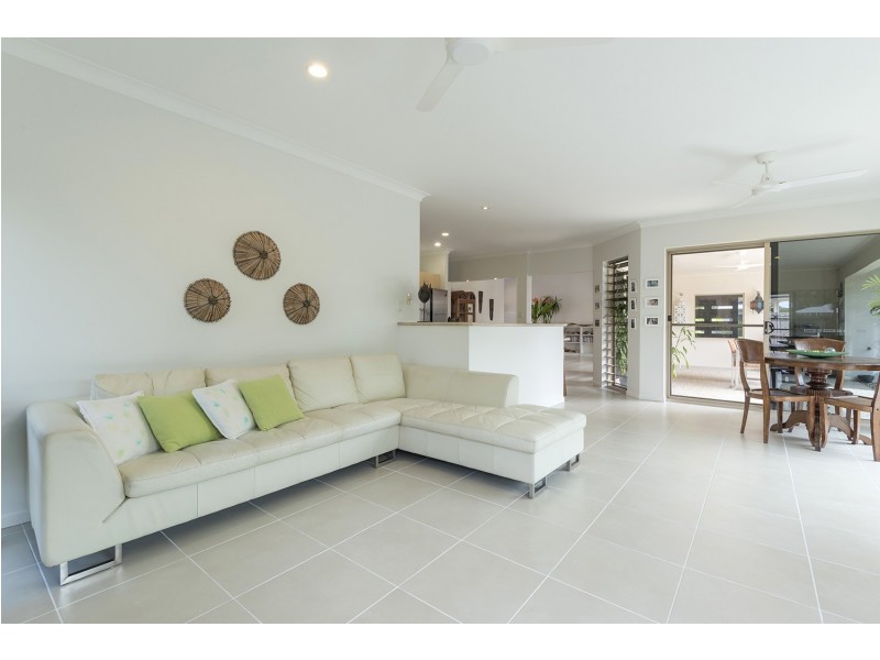 15 SHEARWATER STREET, Port Douglas QLD 4877