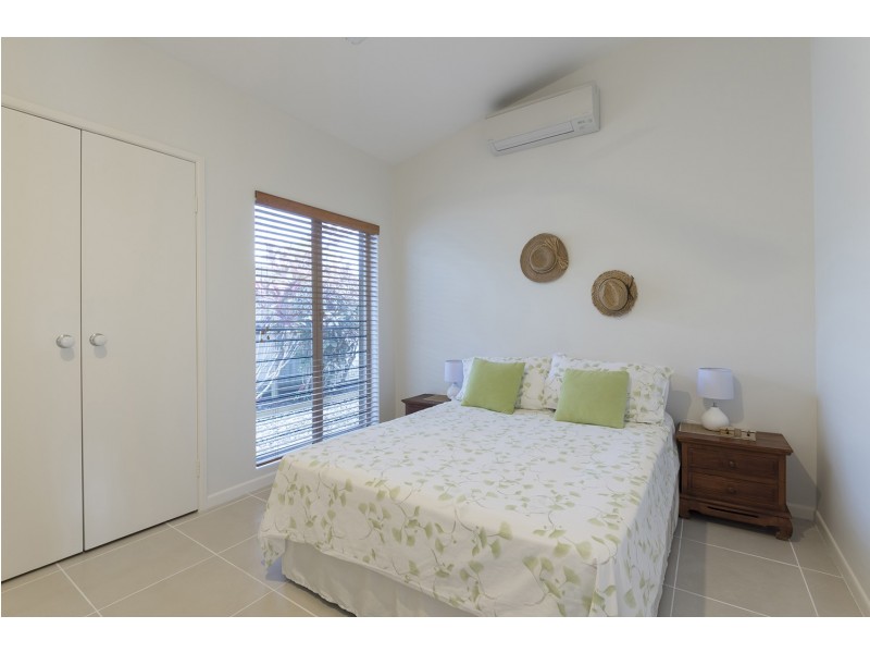 15 SHEARWATER STREET, Port Douglas QLD 4877