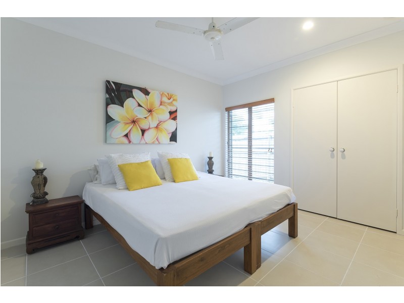 15 SHEARWATER STREET, Port Douglas QLD 4877