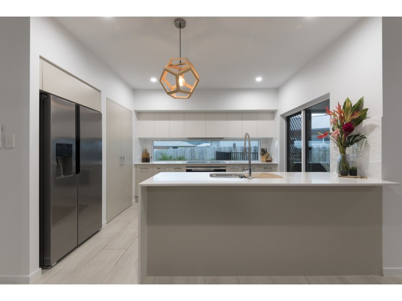 36 MILMAN DRIVE, Port Douglas QLD 4877