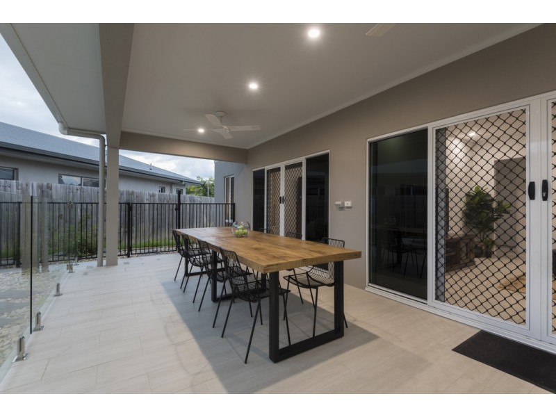 36 MILMAN DRIVE, Port Douglas QLD 4877