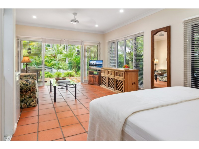63 REEF STREET, Port Douglas QLD 4877