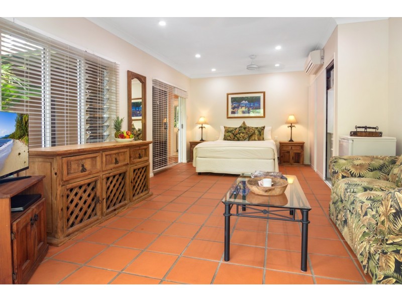 63 REEF STREET, Port Douglas QLD 4877