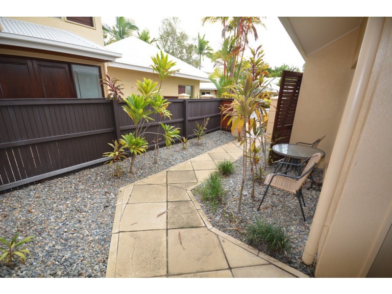 23/24-70 Nautilus Street, Paradise Links, Port Douglas QLD 4877