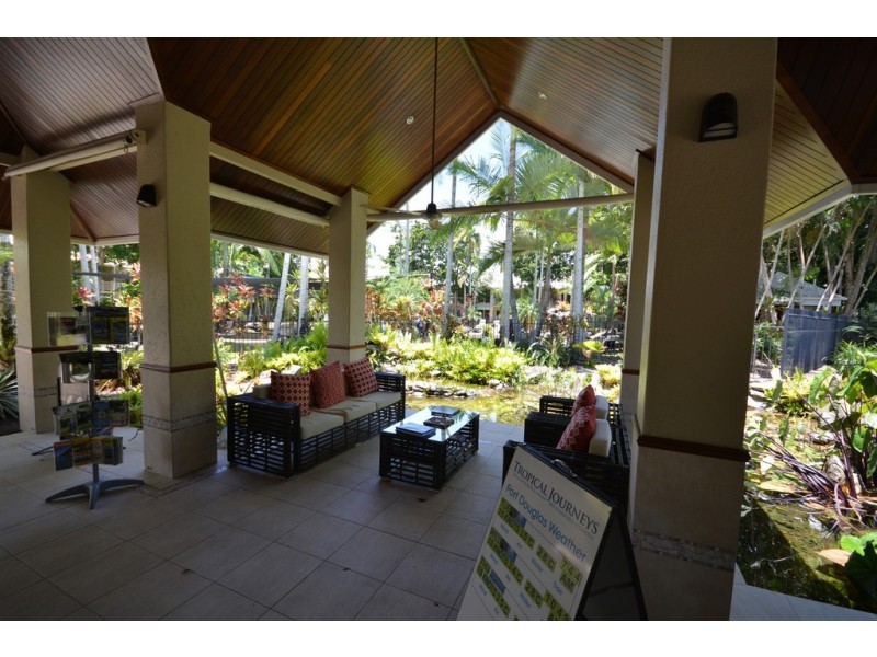 23/24-70 Nautilus Street, Paradise Links, Port Douglas QLD 4877