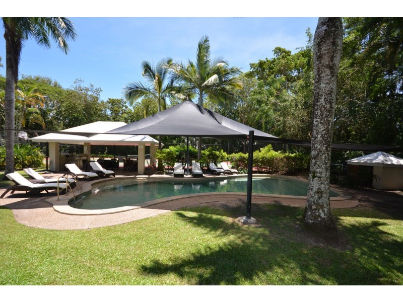 23/24-70 Nautilus Street, Paradise Links, Port Douglas QLD 4877